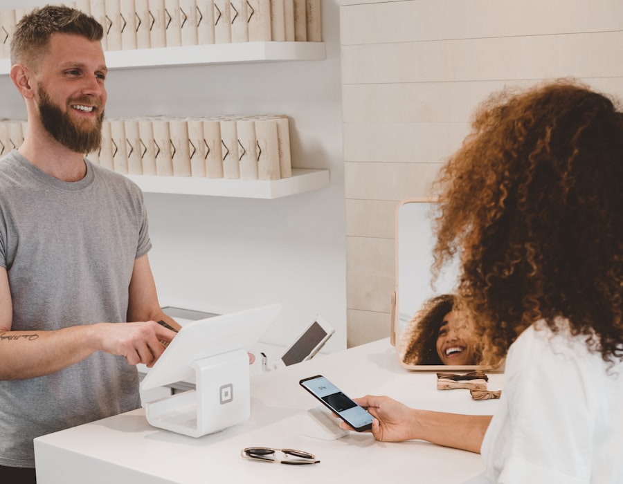 Atlas Commerce — Retail